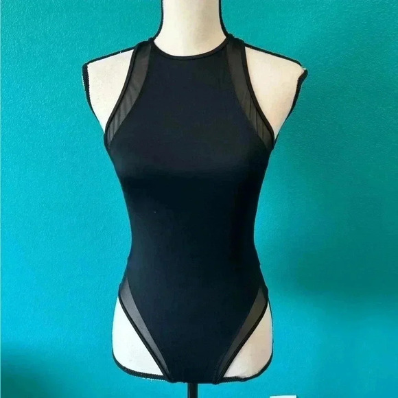 Topshop black mesh open backed one piece swimsuit in size 6 - Picture 2 of 6